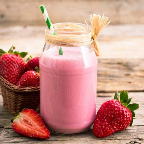 Batido-de-fresa-shutterstock_398479468 Batido-de-fresa-shutterstock_398479468